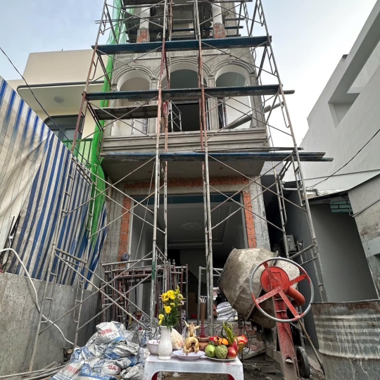 Công Trình Nhà Ở: MR HÙNG