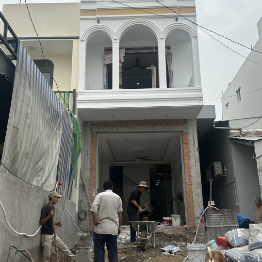 Công Trình Nhà Ở: MR HÙNG