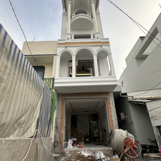 Công Trình Nhà Ở: MR HÙNG