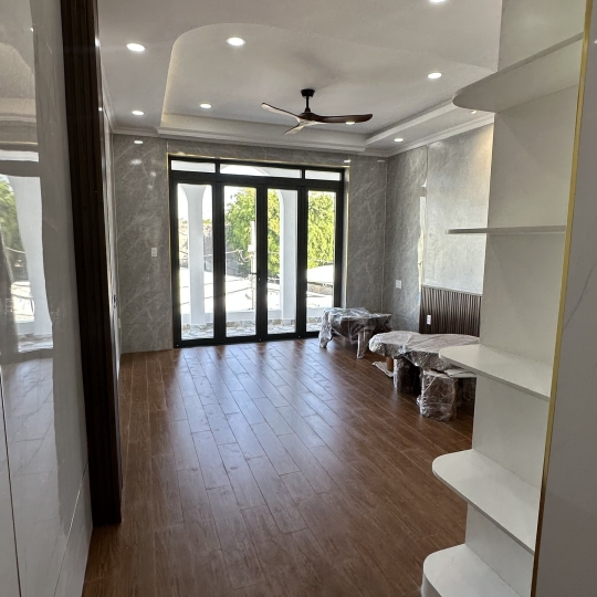 Công Trình Nhà Ở: MR HÙNG