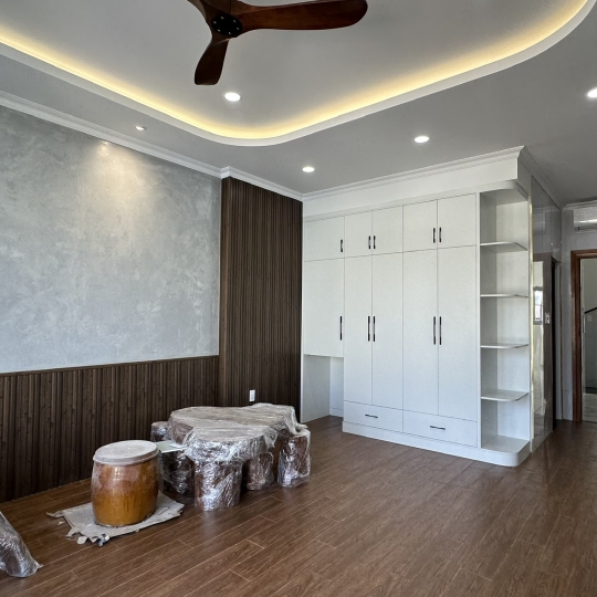 Công Trình Nhà Ở: MR HÙNG