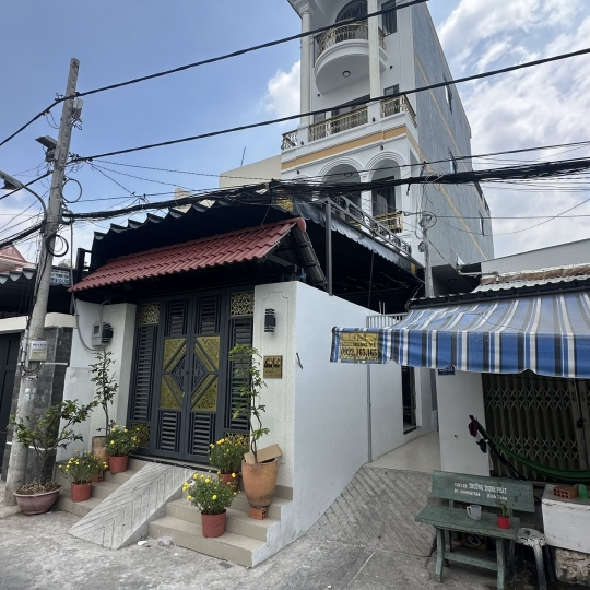 Công Trình Nhà Ở: MR HÙNG